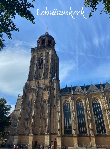 Photo of Lebuïnuskerk in Deventer by Anton Vander Schaaf.